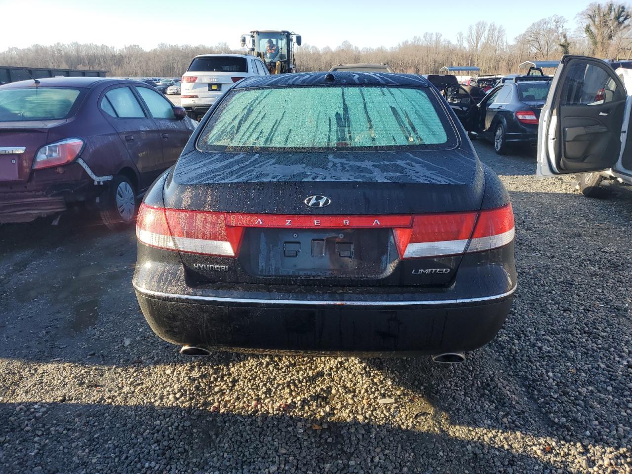 2007 Hyundai Azera VIN KMHFC46F07A212403 Copart auction photo, side damage thumbnail 6