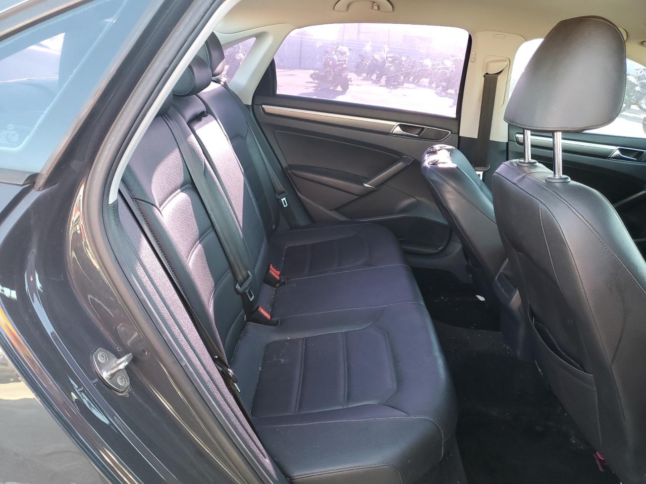 2018 Volkswagen Passat VIN 1VWAA7A32JC014613 Copart auction photo, rear end / front end damage thumbnail 11