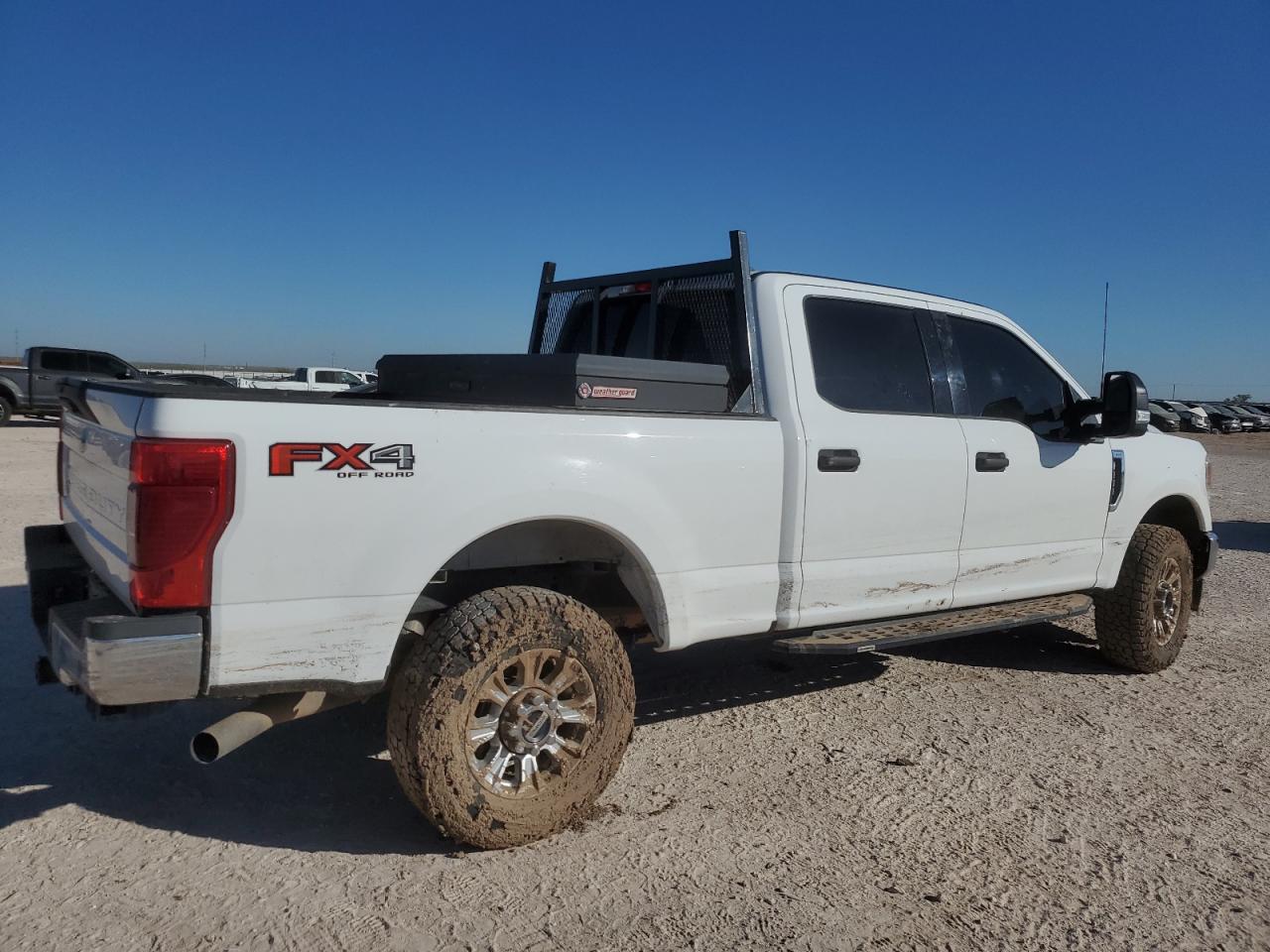 2022 Ford F250 VIN 1FT7W2BNXNEE38519 Copart auction photo, water/flood damage thumbnail 3