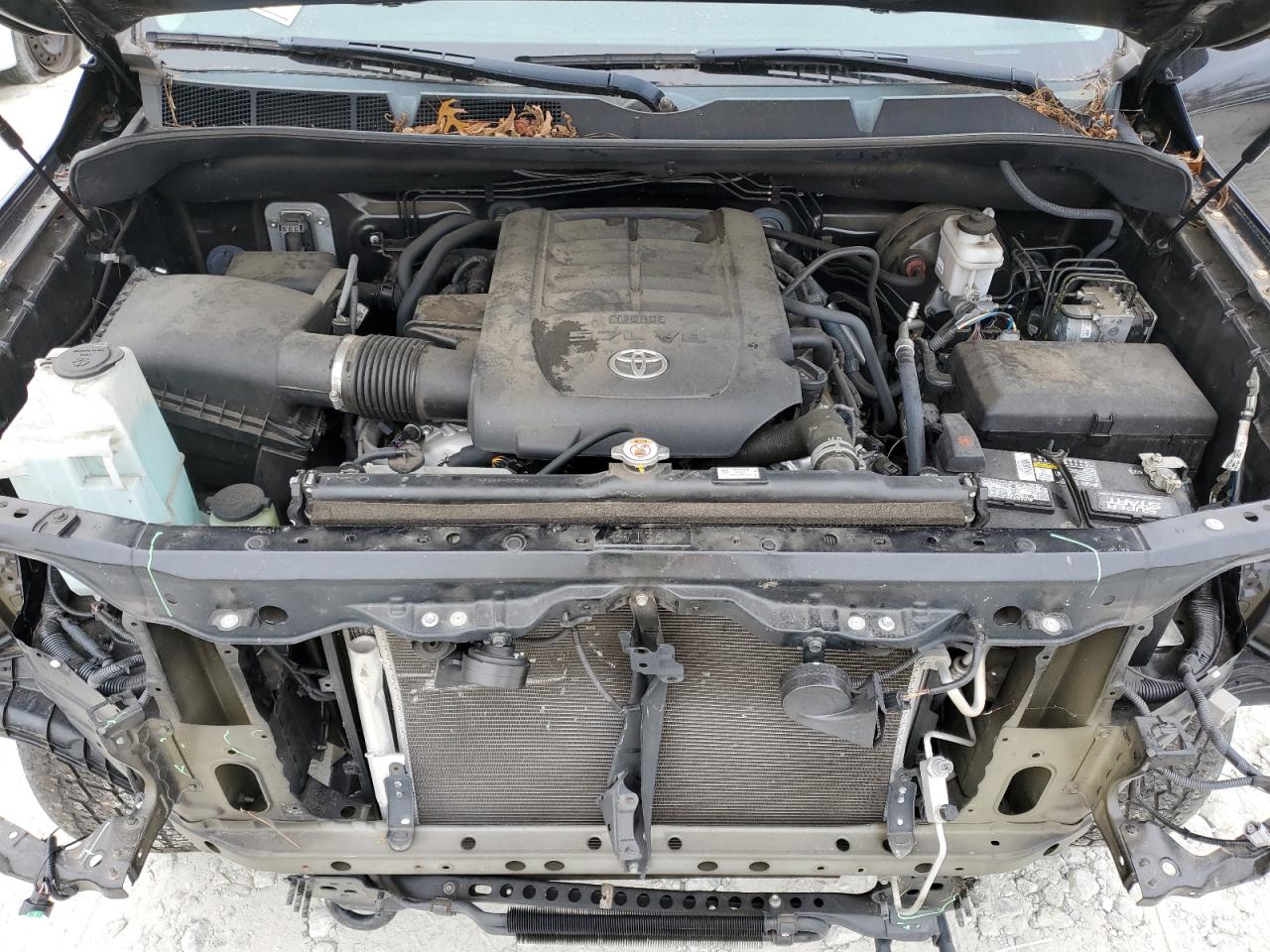 2020 Toyota Tundra VIN 5TFEY5F14LX261218 Copart auction photo, all over damage thumbnail 11