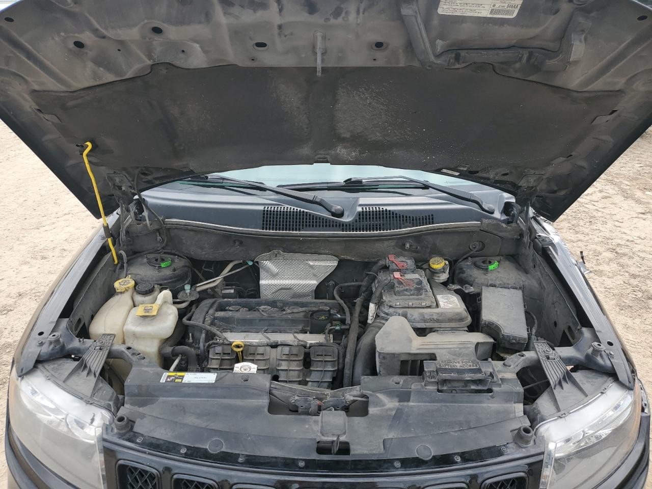 2014 Jeep Compass VIN 1C4NJCBA1ED692313 Copart auction photo, front end / minor dent/scratches damage thumbnail 11