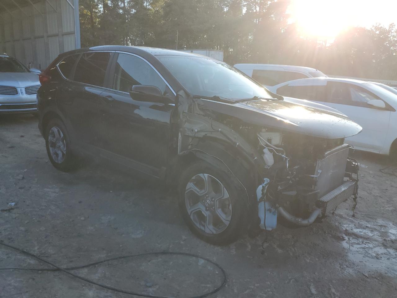 2018 Honda CR-V VIN 7FARW2H80JE064493 Copart auction photo, front end damage thumbnail 4