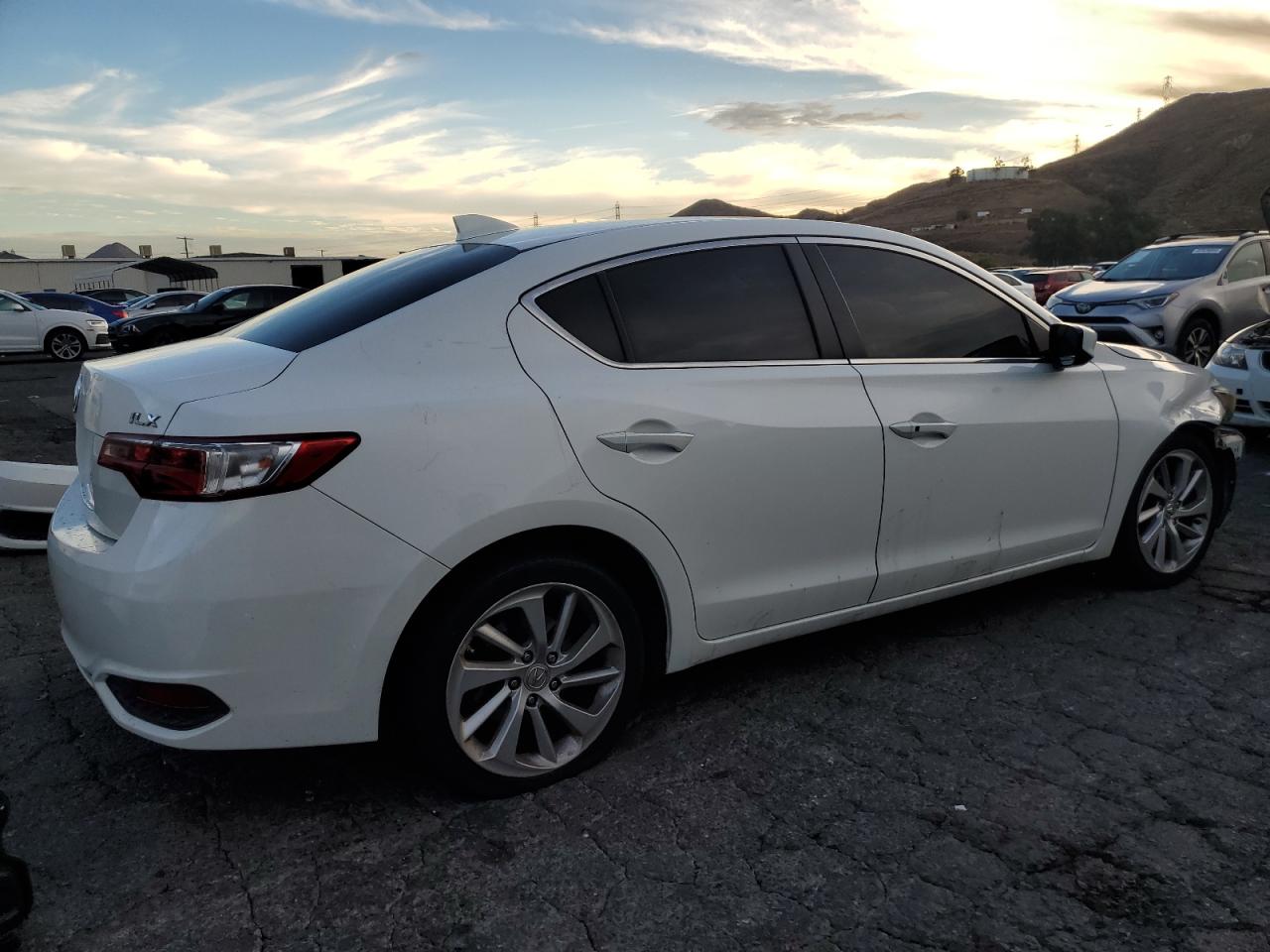 2017 Acura ILX VIN 19UDE2F31HA000192 Copart auction photo, front end damage thumbnail 3
