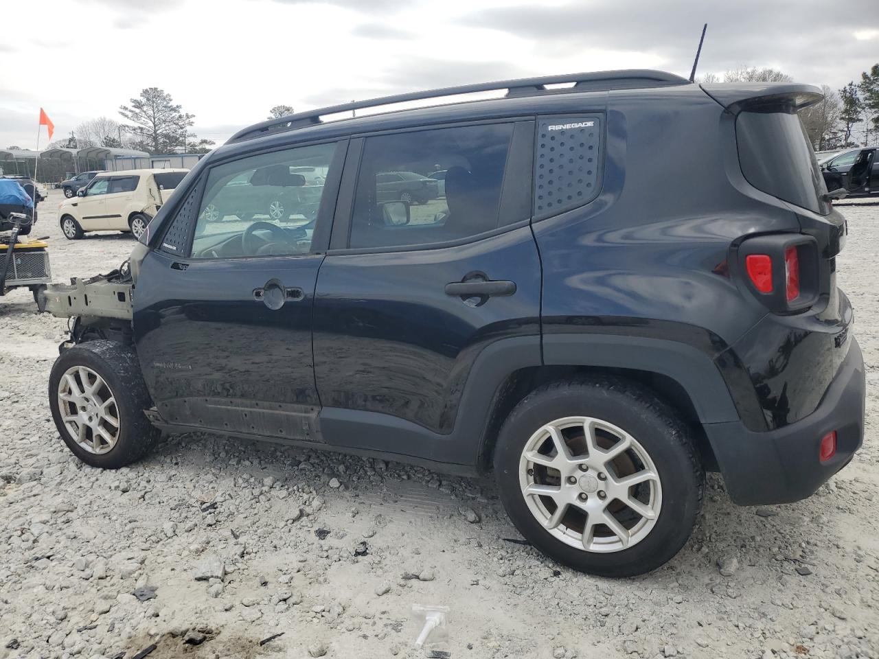 2021 Jeep Renegade VIN ZACNJCAB1MPM27379 Copart auction photo, front end / side damage thumbnail 2