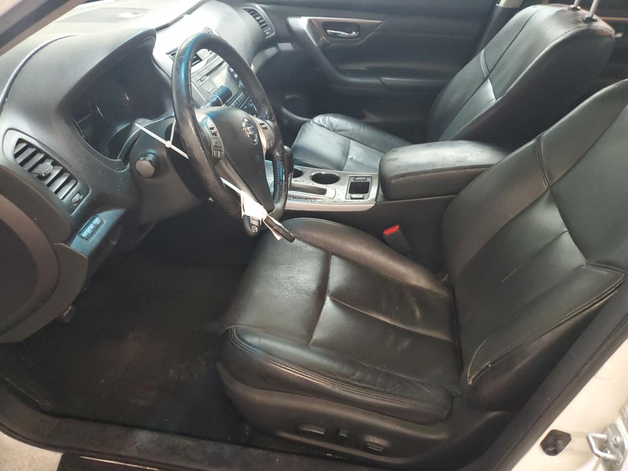 2015 Nissan Altima VIN 1N4AL3AP1FN873833 Copart auction photo, all over damage thumbnail 7