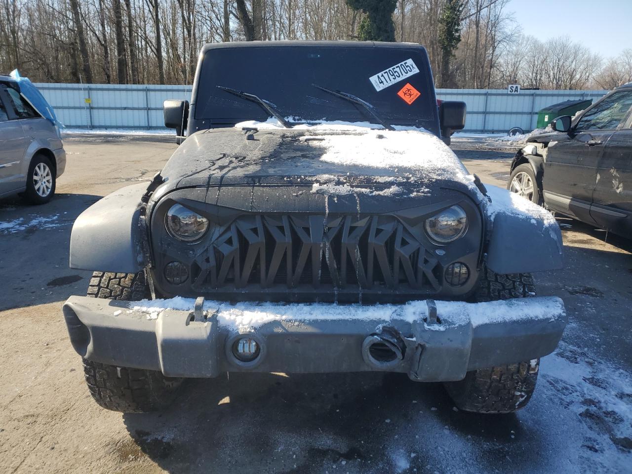 2007 Jeep Wrangler VIN 1J8GA69197L165301 Copart auction photo, minor dent/scratches damage thumbnail 5