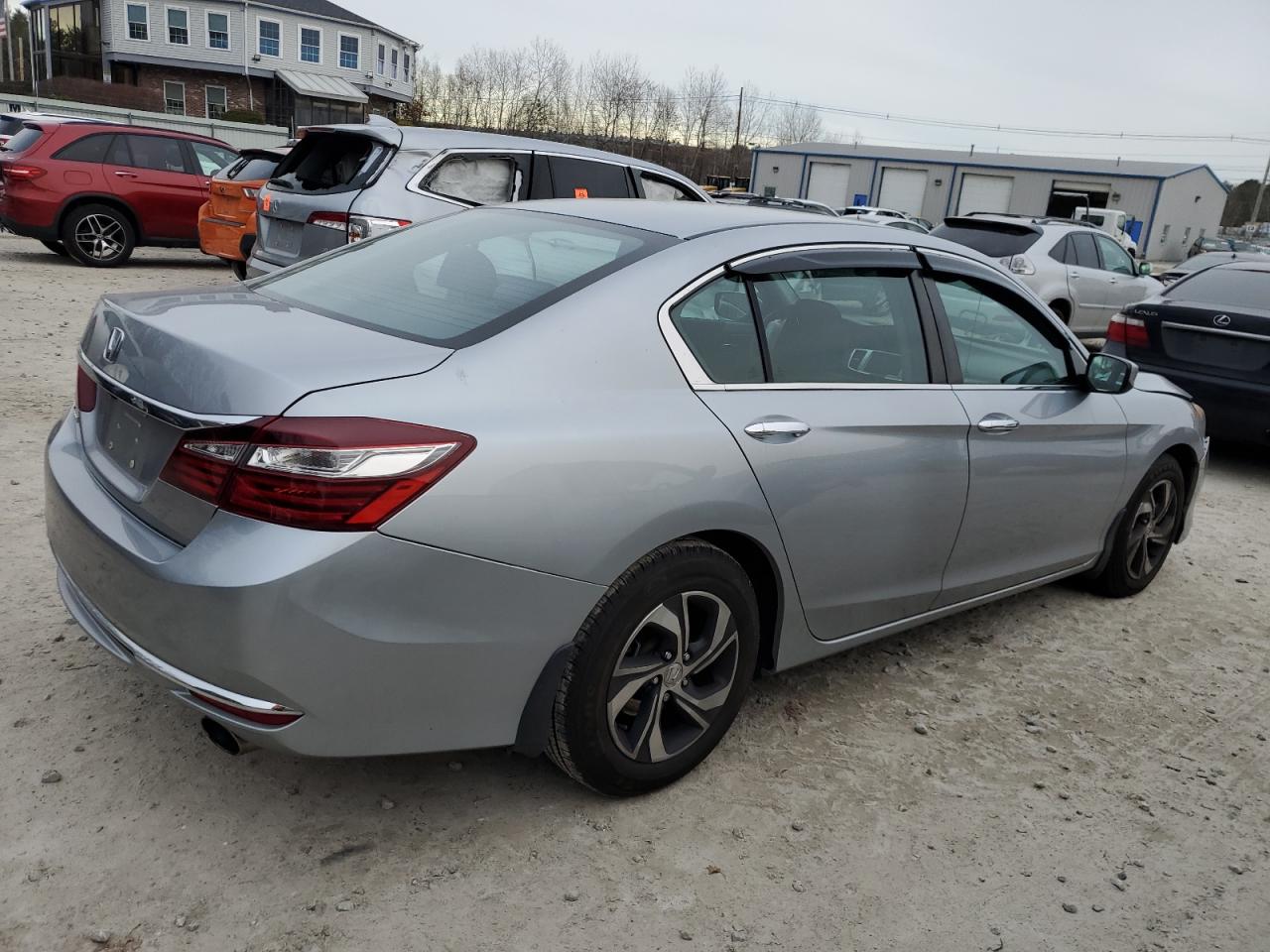 2016 Honda Accord VIN 1HGCR2F38GA092299 Copart auction photo, front end damage thumbnail 3