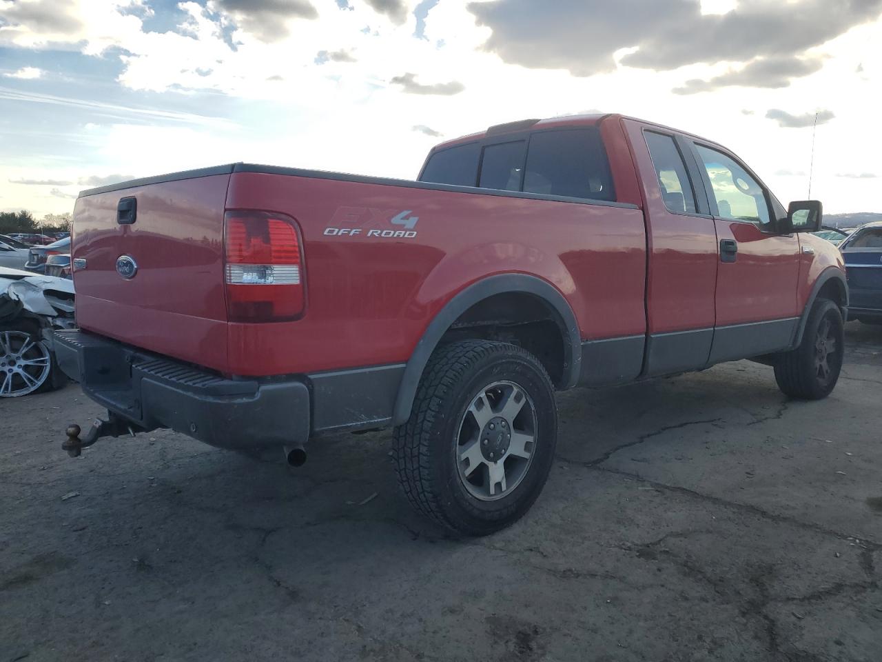 2005 Ford F-150 VIN 1FTPX145X5NA83422 Copart auction photo, minor dent/scratches damage thumbnail 3
