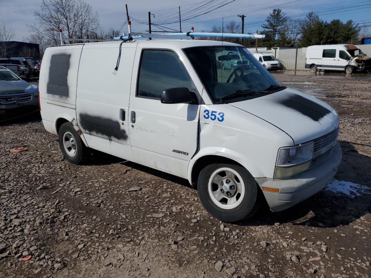 2002 Chevrolet Astro VIN 1GCDM19X12B156180 Copart auction photo, front end damage thumbnail 4
