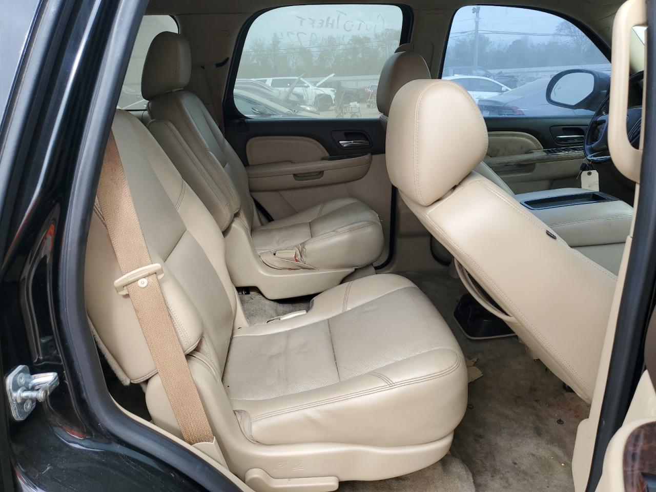2012 GMC Yukon VIN 1GKS1EEF7CR328634 Copart auction photo, vandalism / minor dent/scratches damage thumbnail 11