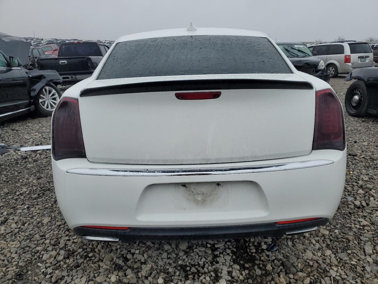 2016 Chrysler 300 VIN 2C3CCAAG0GH197736 Copart auction photo, front end damage thumbnail 6