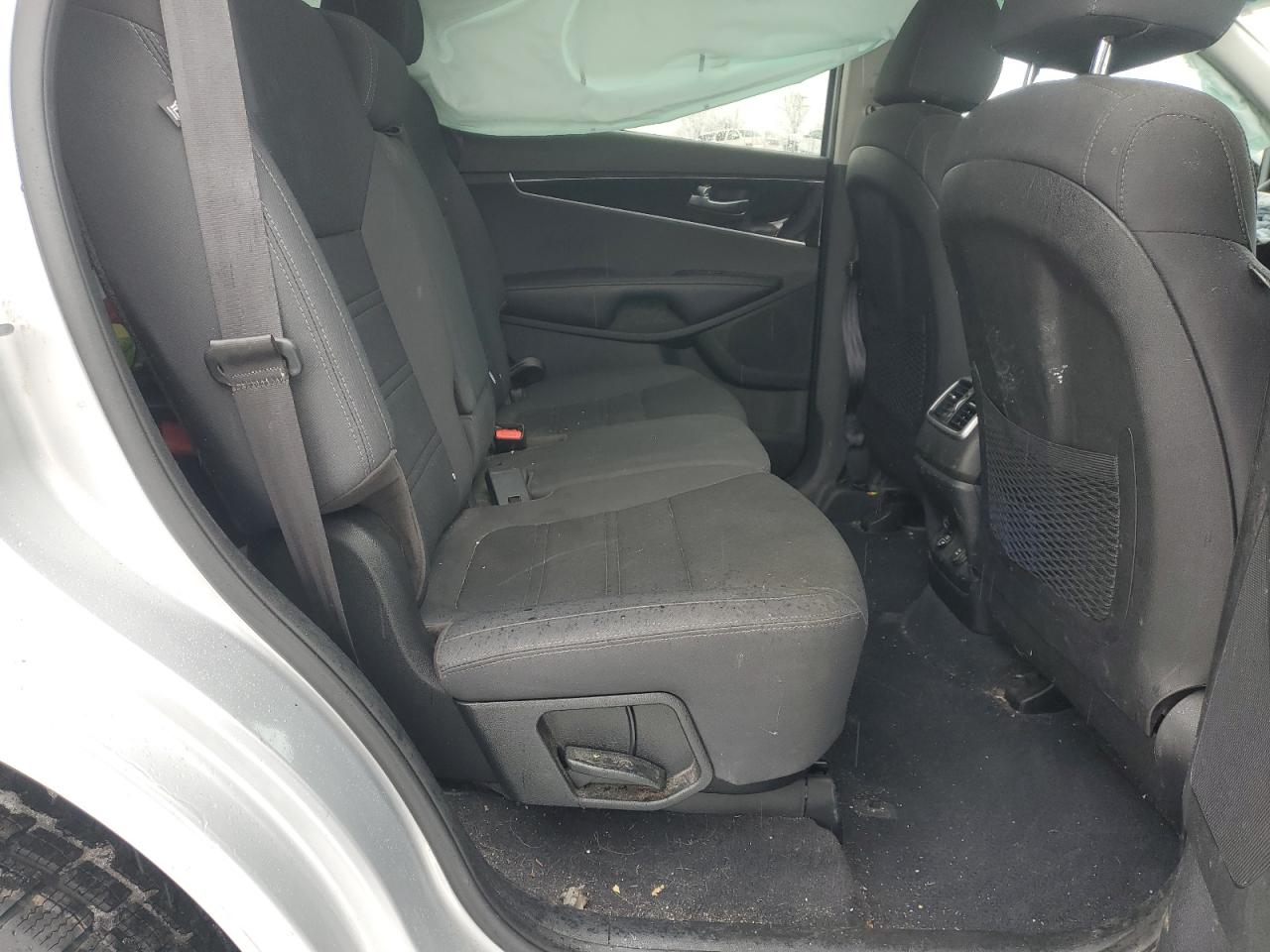 2019 KIA Sorento VIN 5XYPGDA56KG571520 Copart auction photo, front end / side damage thumbnail 12