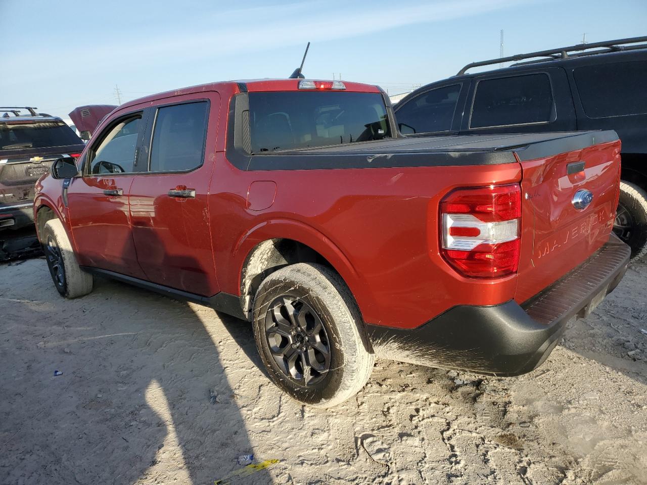 2023 Ford Maverick VIN 3FTTW8E9XPRA09820 Copart auction photo, front end / rear end damage thumbnail 2