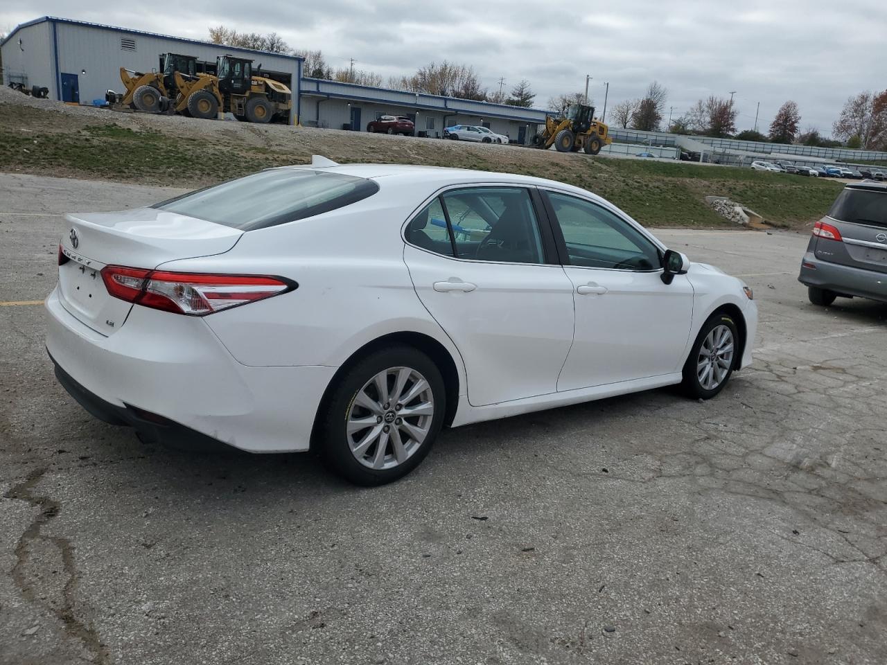 2020 Toyota Camry VIN 4T1C11AK6LU345476 Copart auction photo, side damage thumbnail 3