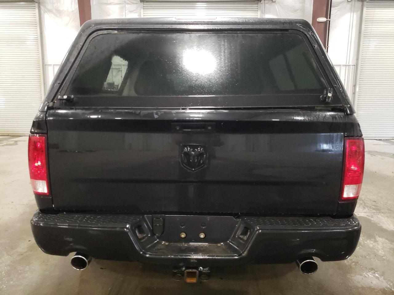 2015 RAM 1500 VIN 3C6RR7KT4FG676430 Copart auction photo, side damage thumbnail 6