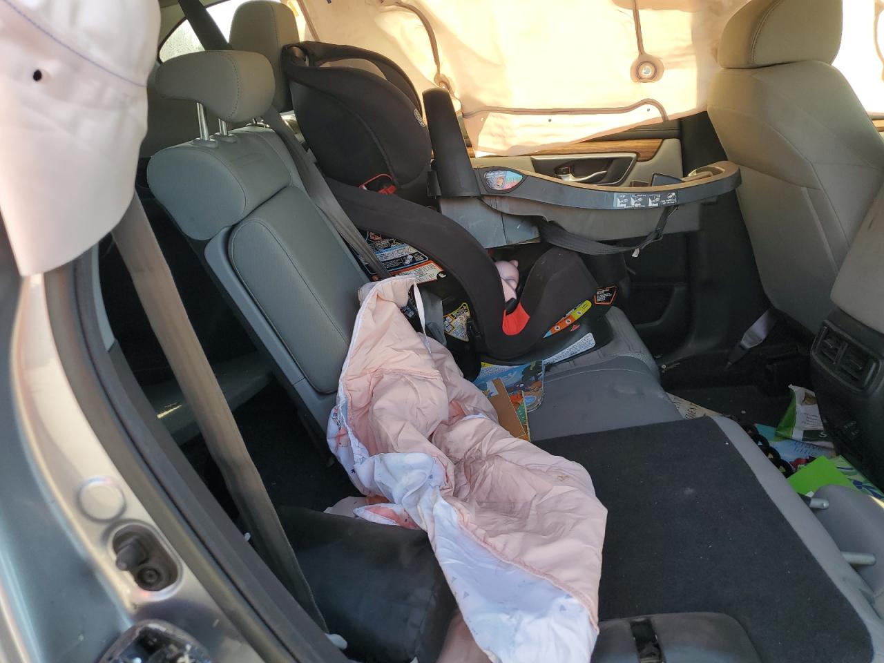 2017 Honda CR-V VIN 2HKRW2H54HH636761 Copart auction photo, rollover / mechanical damage thumbnail 11