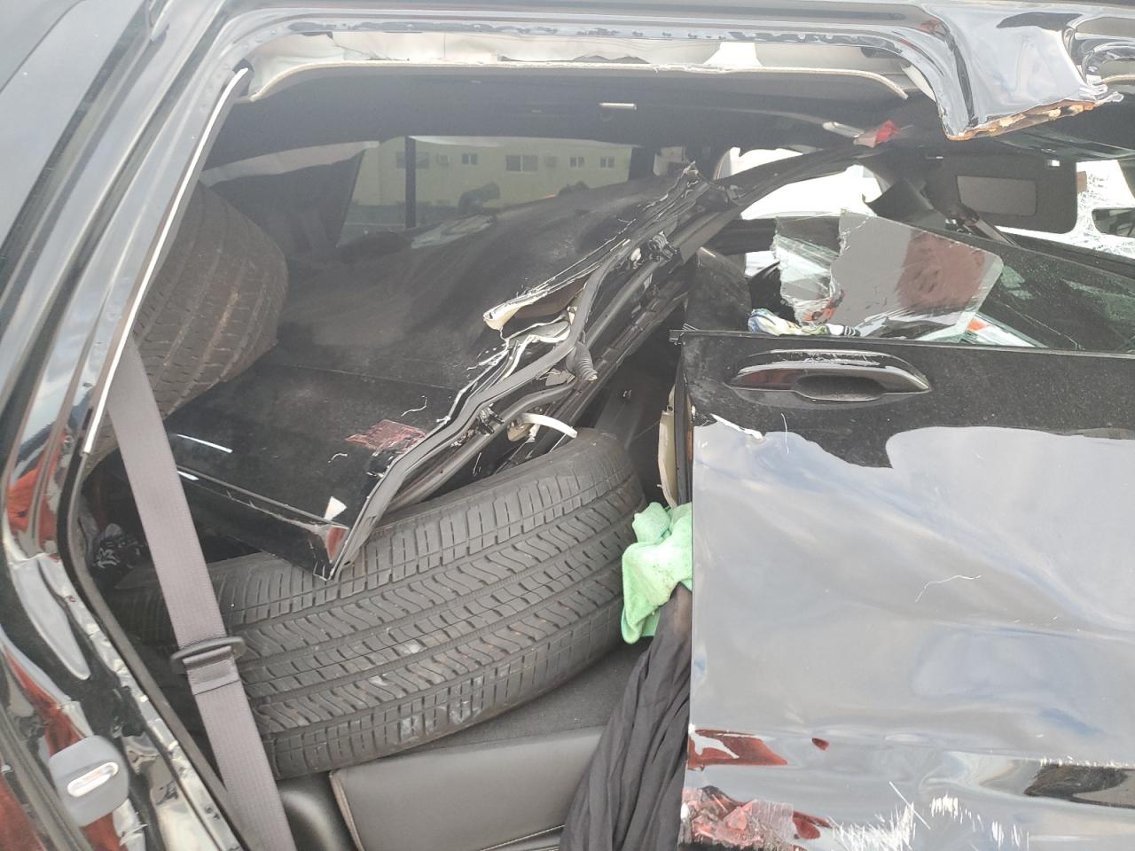 2021 Cadillac Escalade VIN 1GYS4GKL2MR226467 Copart auction photo, all over damage thumbnail 10