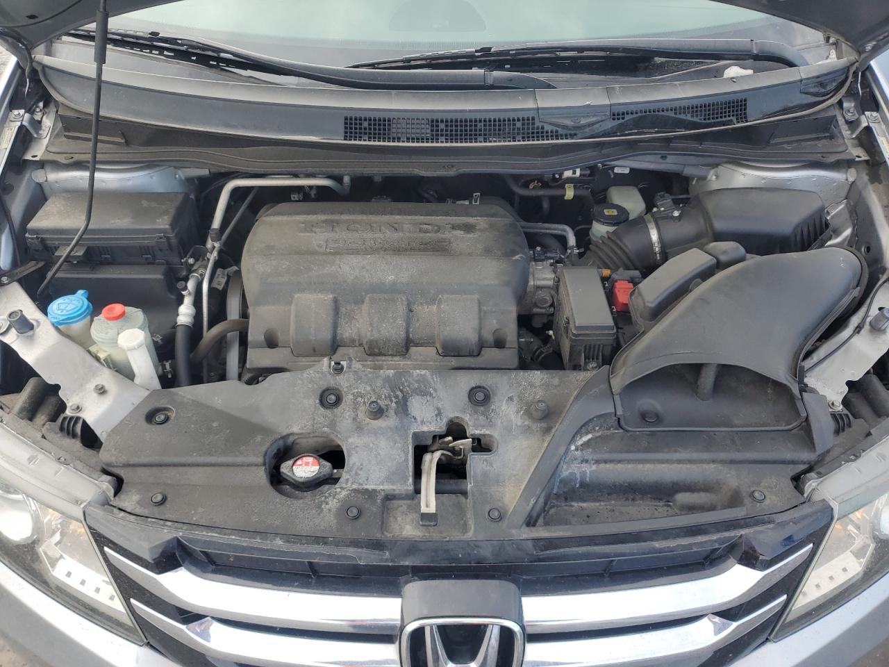 2016 Honda Odyssey VIN 5FNRL5H62GB165953 Copart auction photo, rear end / minor dent/scratches damage thumbnail 12