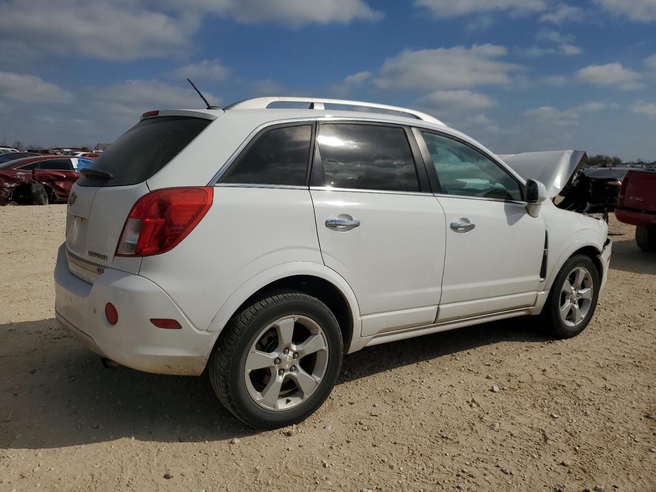2014 Chevrolet Captiva VIN 3GNAL4EK7ES547027 Copart auction photo, front end damage thumbnail 3