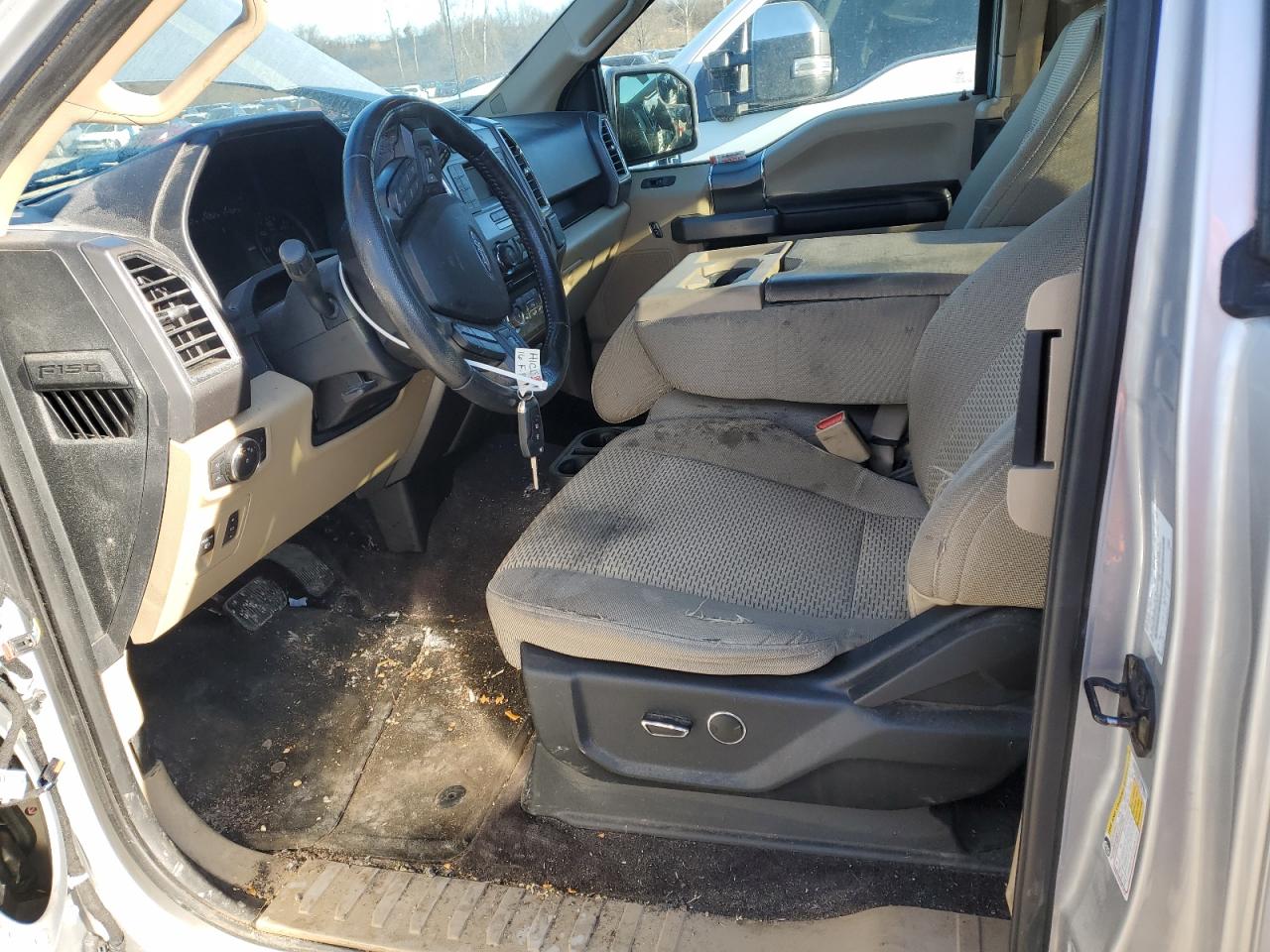2016 Ford F-150 VIN 1FTEX1EP3GFA30517 Copart auction photo, hail / front end damage thumbnail 7