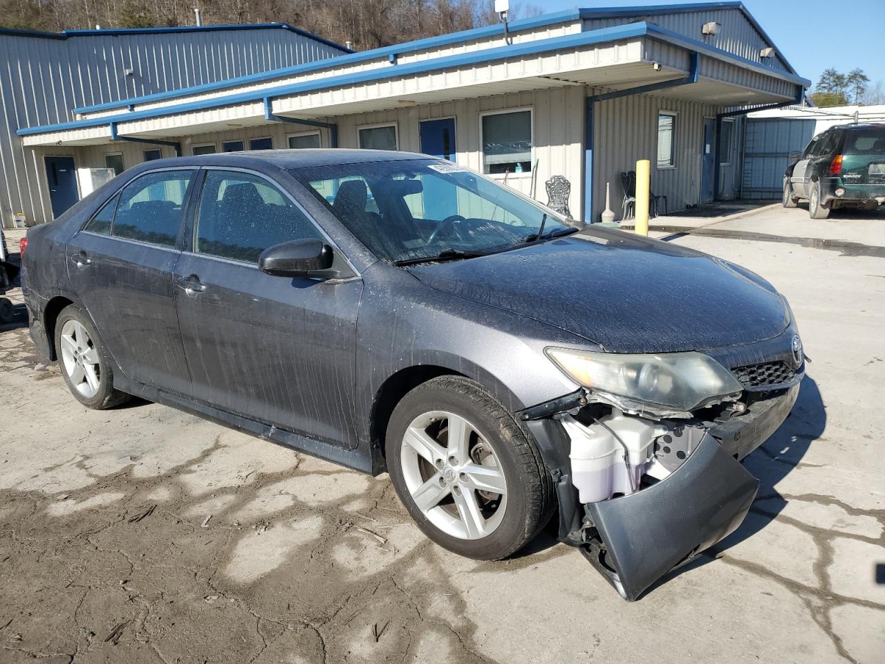 2014 Toyota Camry VIN 4T1BF1FK0EU346373 Copart auction photo, front end damage thumbnail 4