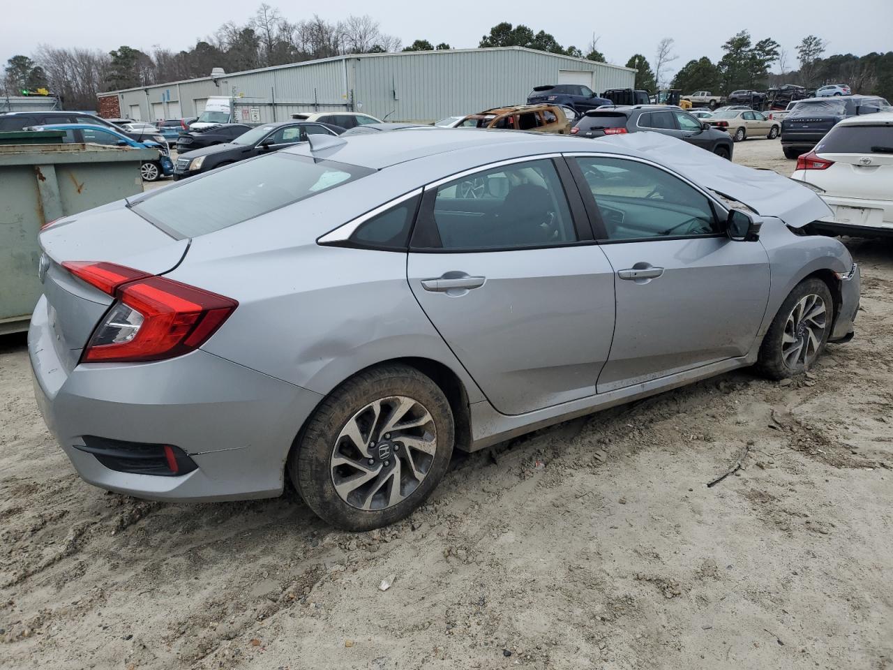 2017 Honda Civic VIN 2HGFC2F75HH572353 Copart auction photo, front end / minor dent/scratches damage thumbnail 3