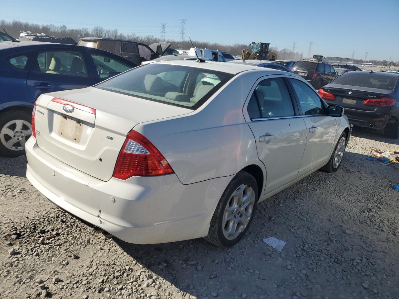 2011 Ford Fusion VIN 3FAHP0HA5BR161884 Copart auction photo, unknown / minor dent/scratches damage thumbnail 3