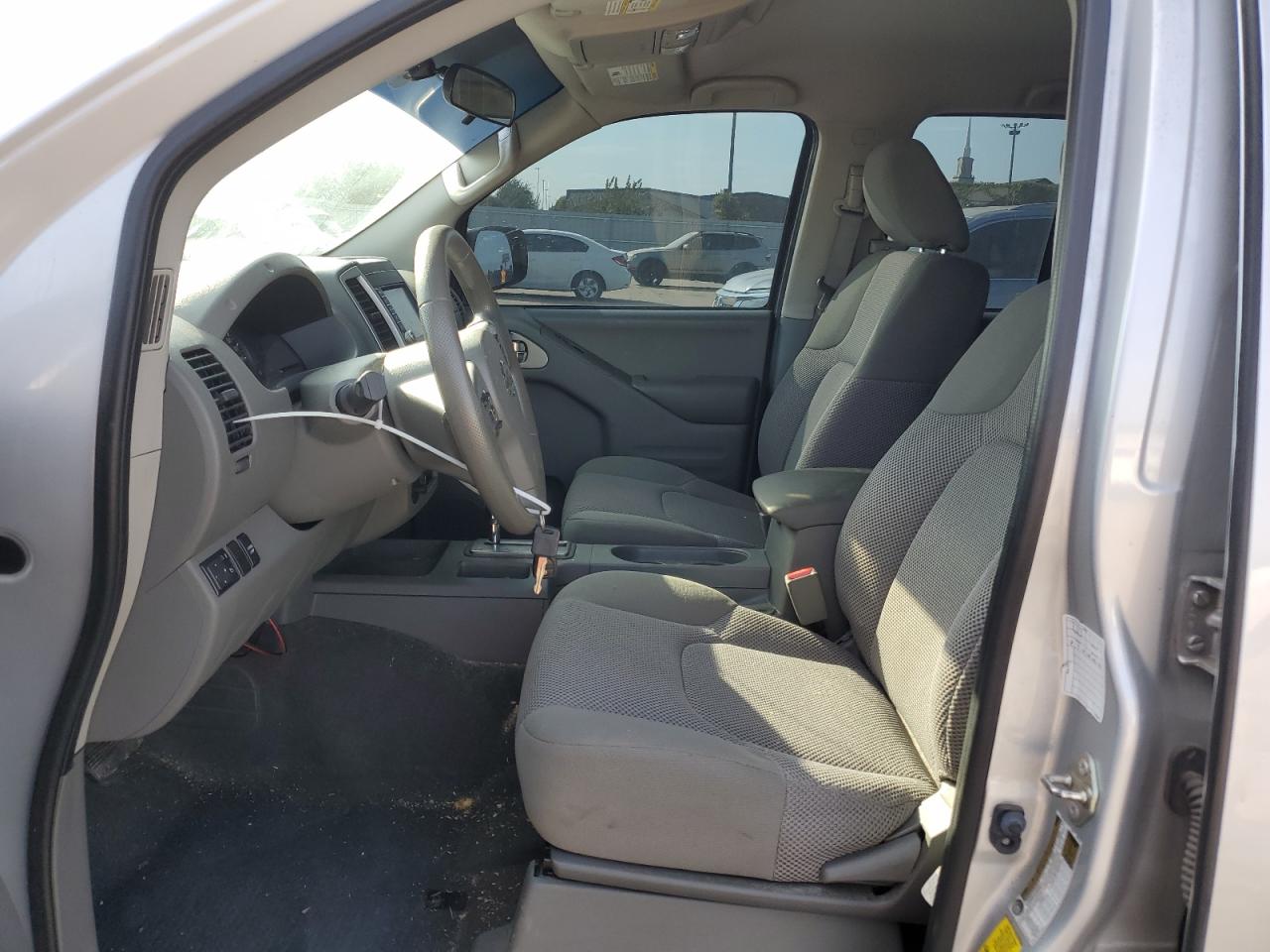 2019 Nissan Navara (Frontier) VIN 1N6AD0ER5KN744552 Copart auction photo, side / front end damage thumbnail 7