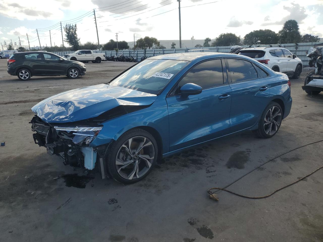 2022 Audi A3 VIN WAUHUDGY2NA077896