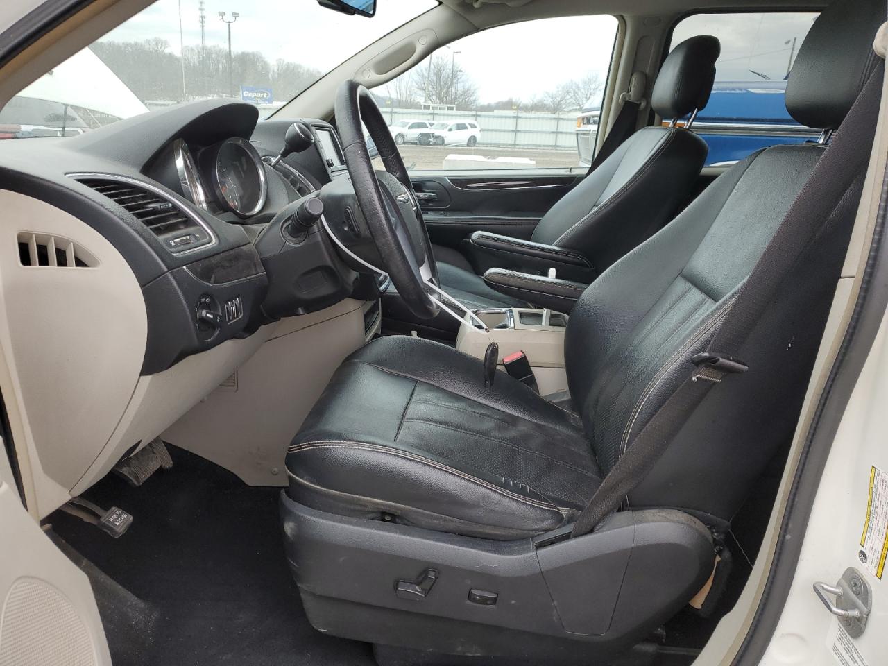 2012 Chrysler Town & Country VIN 2C4RC1BG3CR260787 Copart auction photo, front end damage thumbnail 7