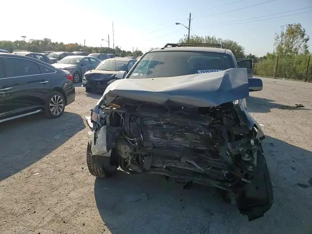 2011 Ford Escape VIN 1FMCU9EGXBKC24018 Copart auction photo, front end / minor dent/scratches damage thumbnail 11