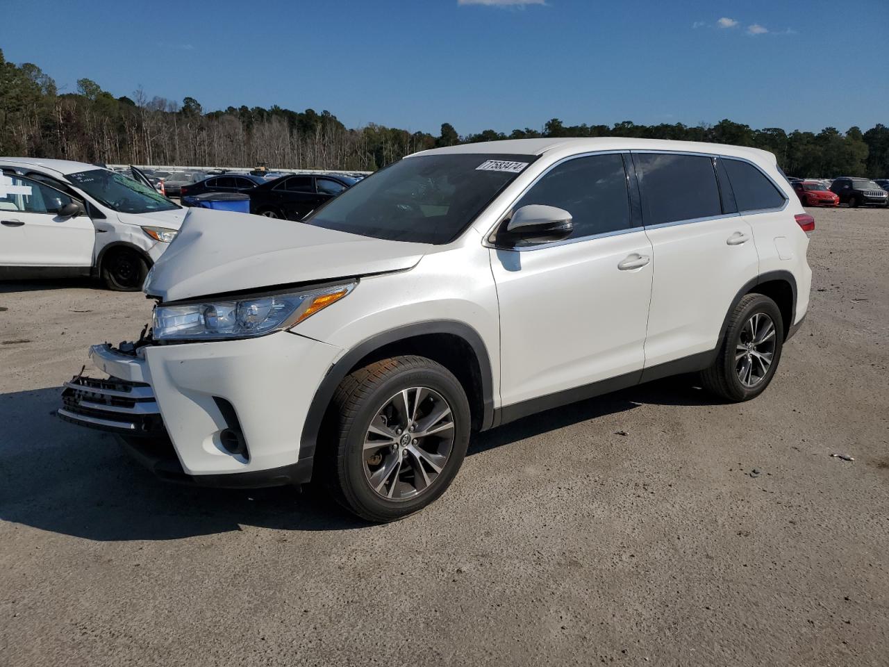 2019 Toyota Highlander VIN 5TDZARFH3KS055516