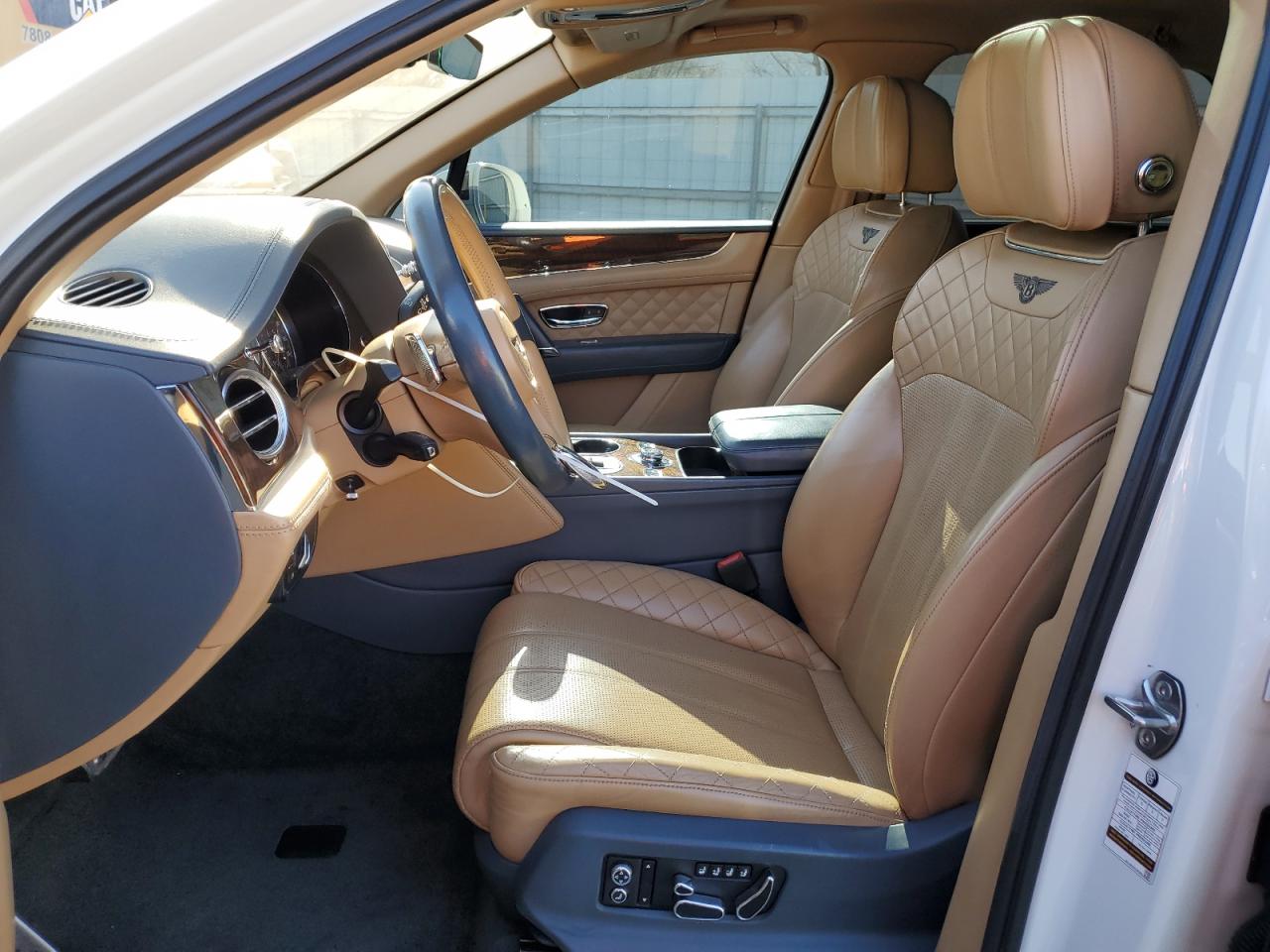 2017 Bentley Bentayga VIN SJAAC2ZV9HC013783 Copart auction photo, front end damage thumbnail 7