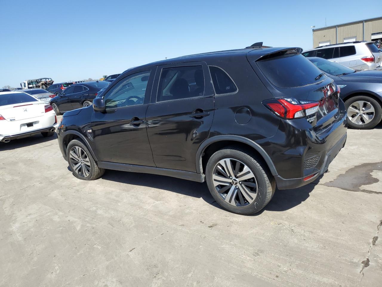 2020 Mitsubishi Outlander VIN JA4AP3AU7LU008803 Copart auction photo, rear end / hail damage thumbnail 2
