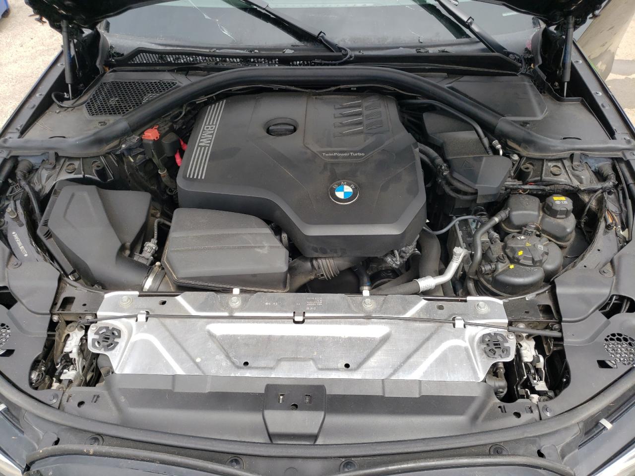 2020 BMW 3er VIN 3MW5R1J06L8B12177 Copart auction photo, all over damage thumbnail 11