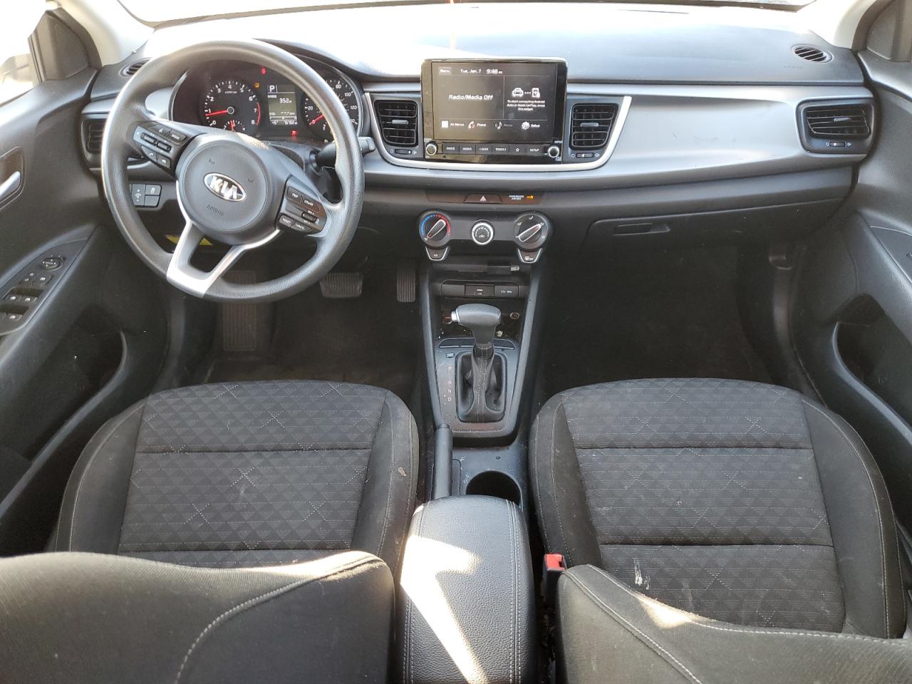 2021 KIA Rio VIN 3KPA24AD5ME402133 Copart auction photo, all over damage thumbnail 8