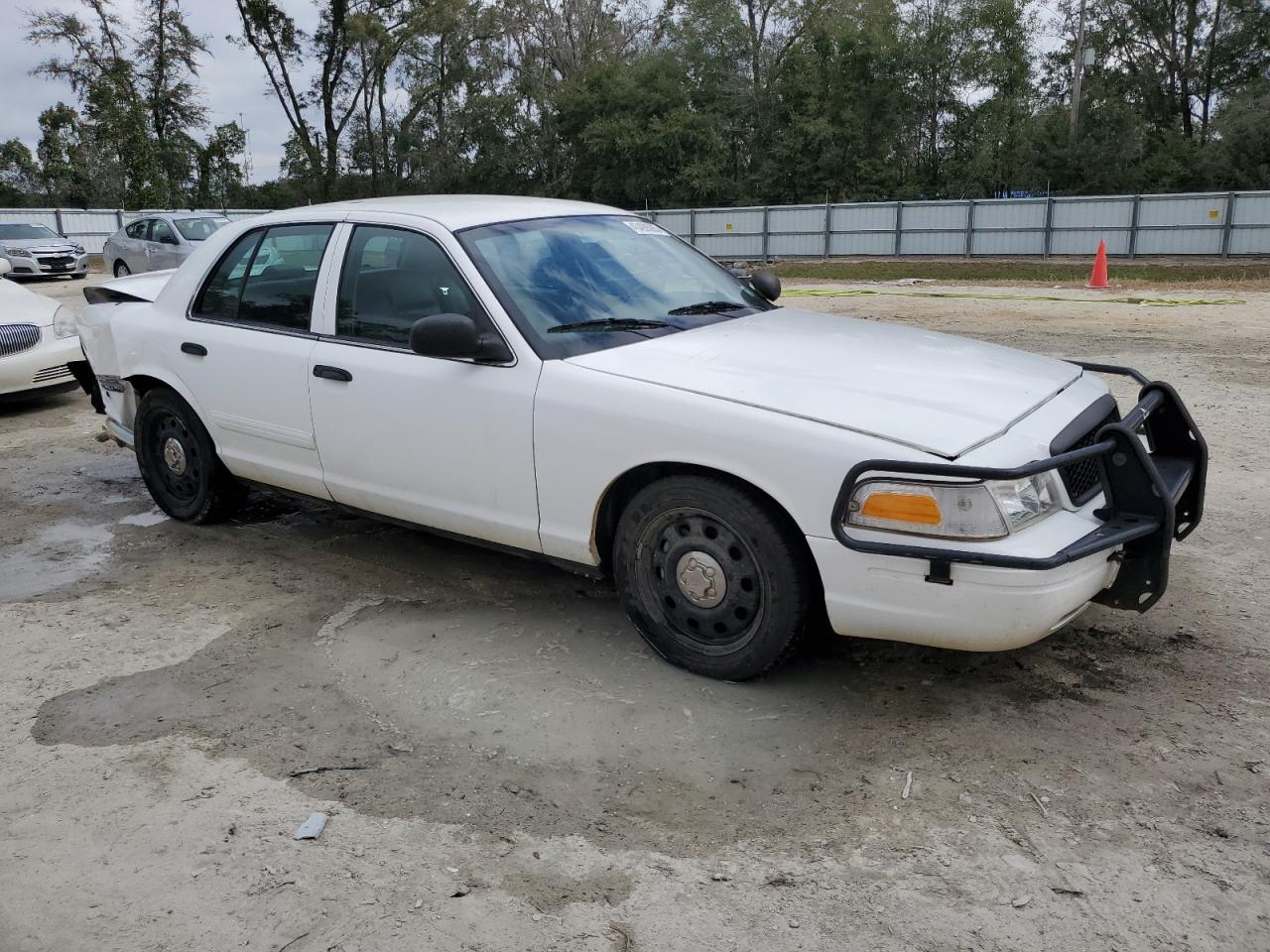 2011 Ford Crown Victoria VIN 2FABP7BV3BX114168 Copart auction photo, rear end / front end damage thumbnail 4