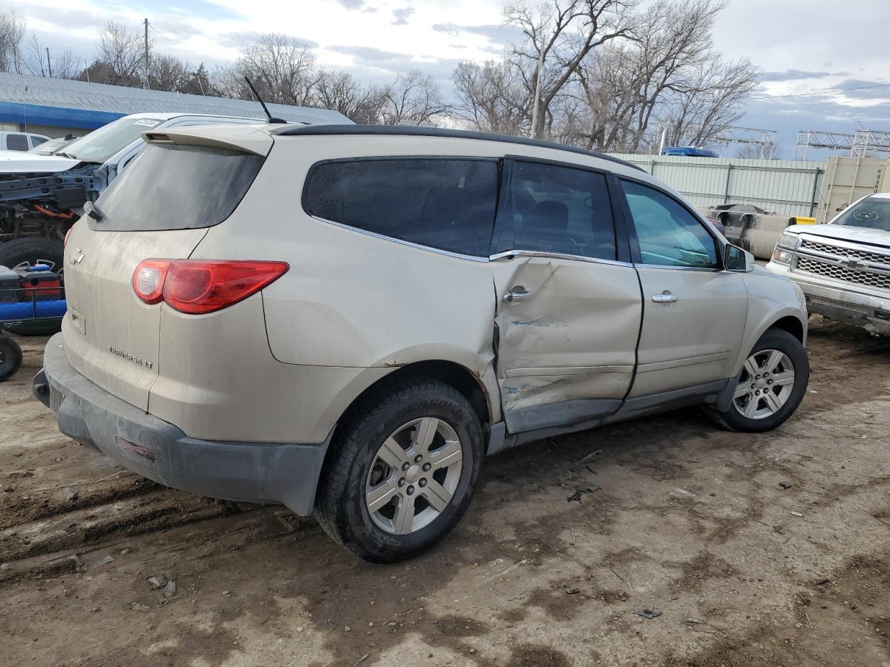 2011 Chevrolet Traverse VIN 1GNKVGED3BJ413453 Copart auction photo, side / hail damage thumbnail 3