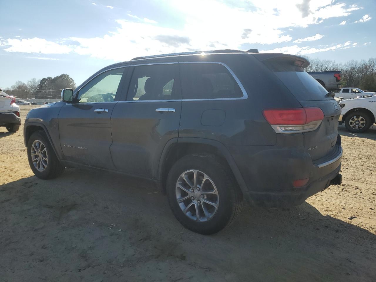 2016 Jeep Grand Cherokee VIN 1C4RJFBG7GC357671 Copart auction photo, side / front end damage thumbnail 2