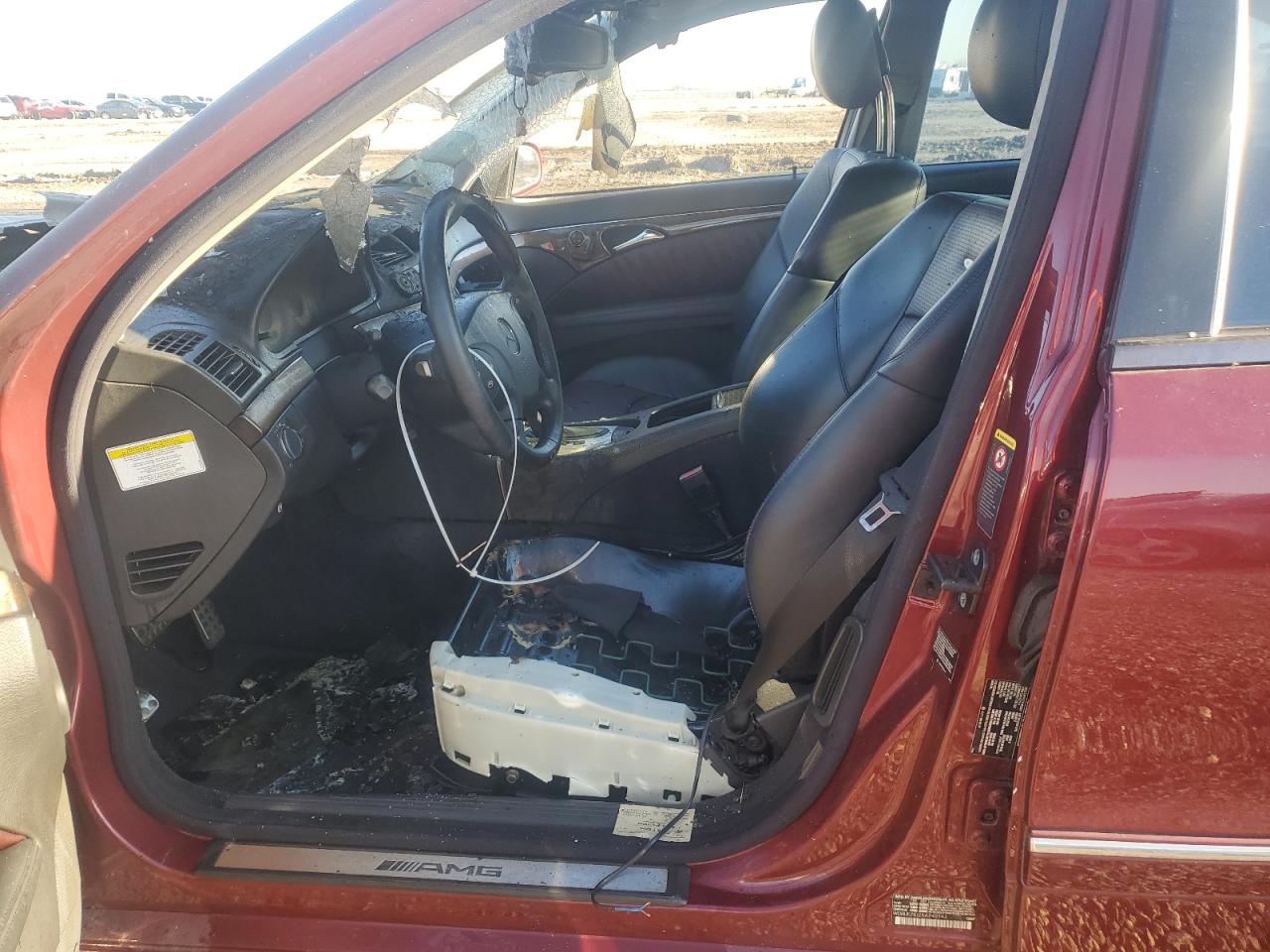 2005 Mercedes-Benz E-klasse VIN WDBUF76J25A740142 Copart auction photo, burn damage thumbnail 7