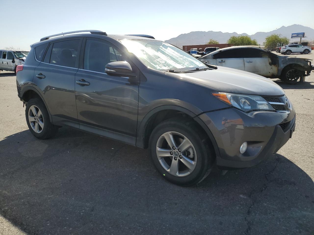 2015 Toyota RAV 4 VIN 2T3RFREV4FW250439 Copart auction photo, all over / mechanical damage thumbnail 4