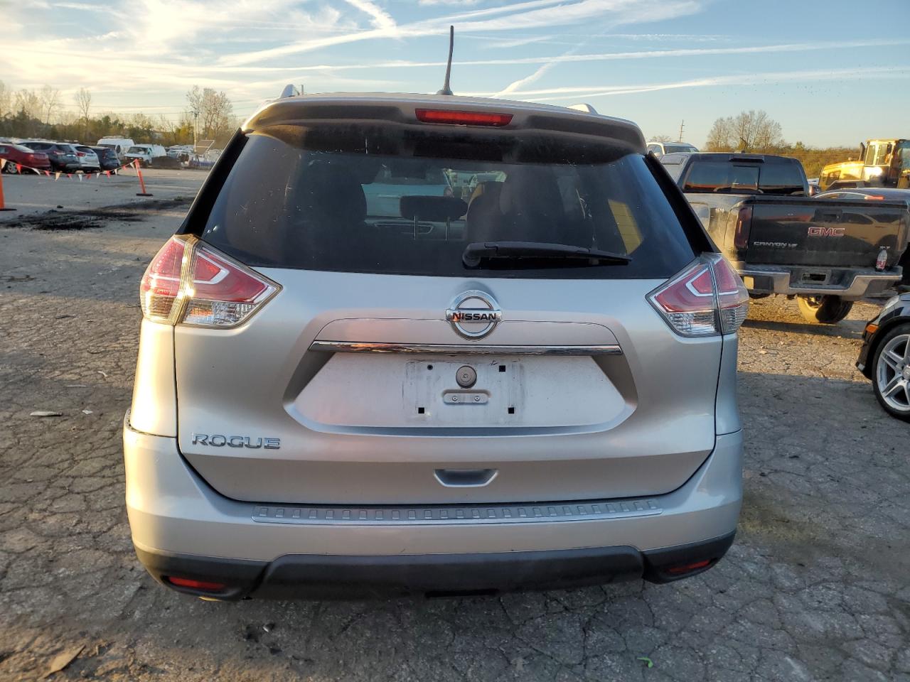 2016 Nissan Rogue VIN KNMAT2MT8GP625503 Copart auction photo, side damage thumbnail 6