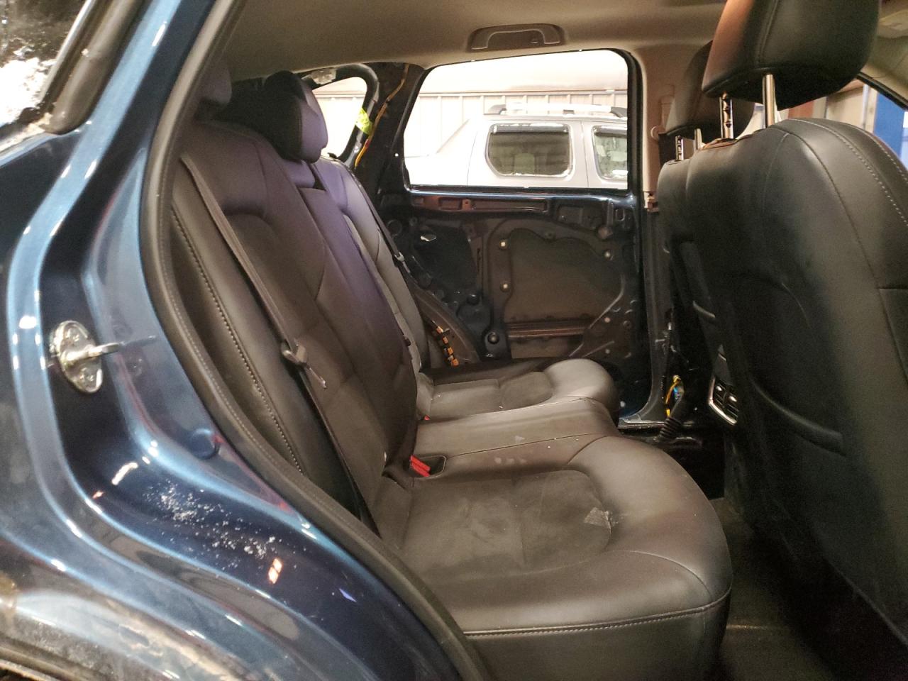 2019 Mazda CX-5 VIN JM3KFBCM1K0664920 Copart auction photo, all over damage thumbnail 11