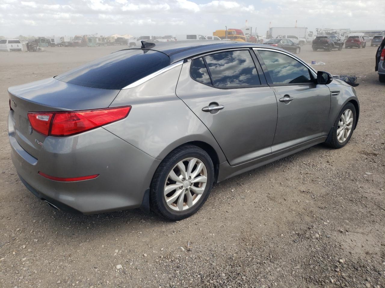 2015 KIA Optima VIN 5XXGN4A78FG453972 Copart auction photo, mechanical / undercarriage damage thumbnail 3