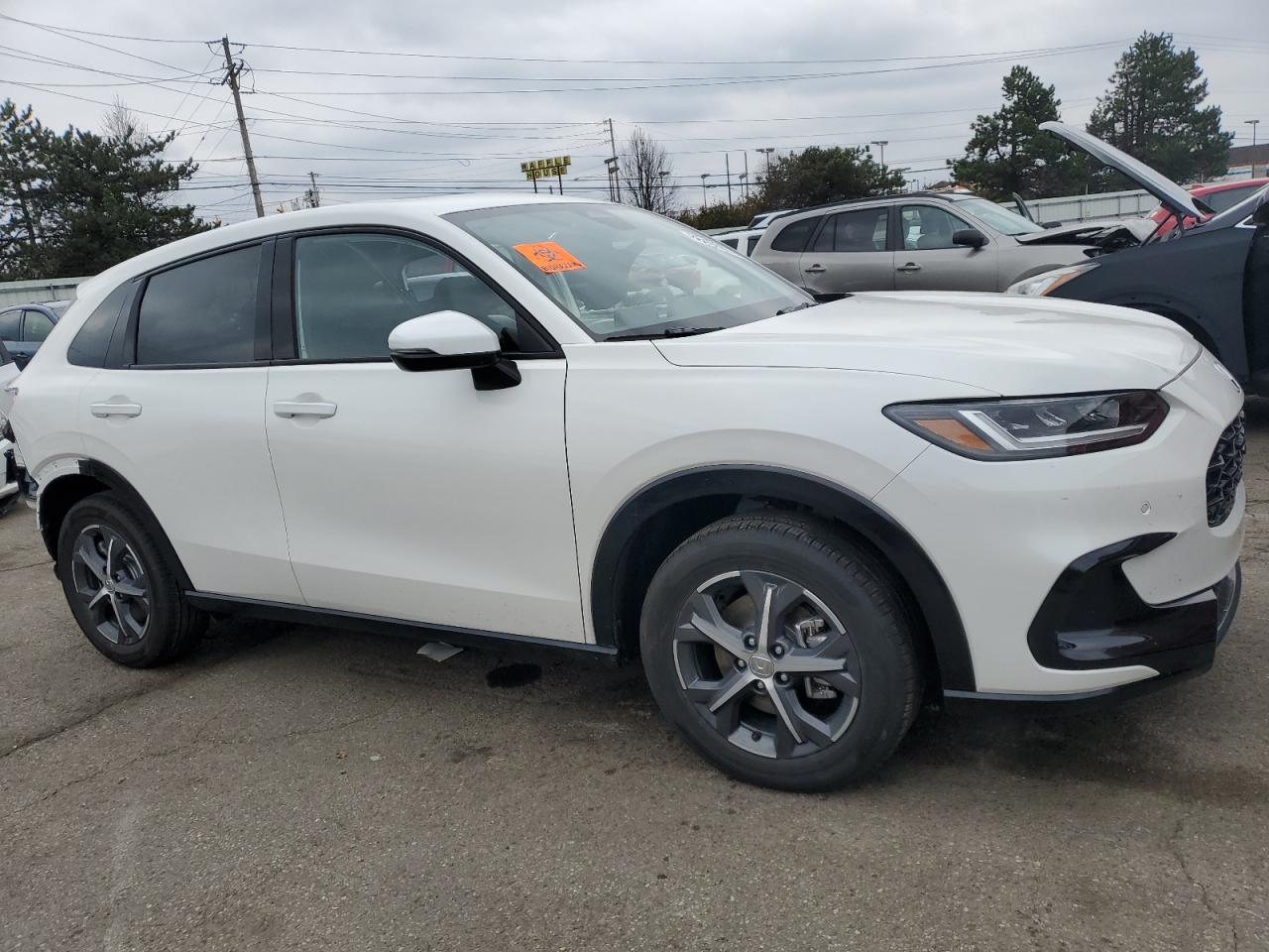 2024 Honda HR-V VIN 3CZRZ2H70RM764087 Copart auction photo, all over damage thumbnail 4