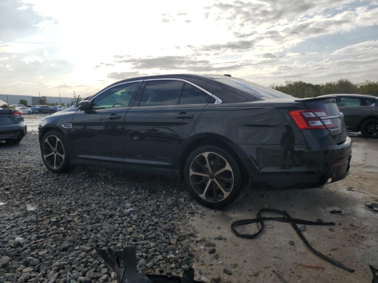 2015 Ford Taurus VIN 1FAHP2E81FG195833 Copart auction photo, front end / all over damage thumbnail 2