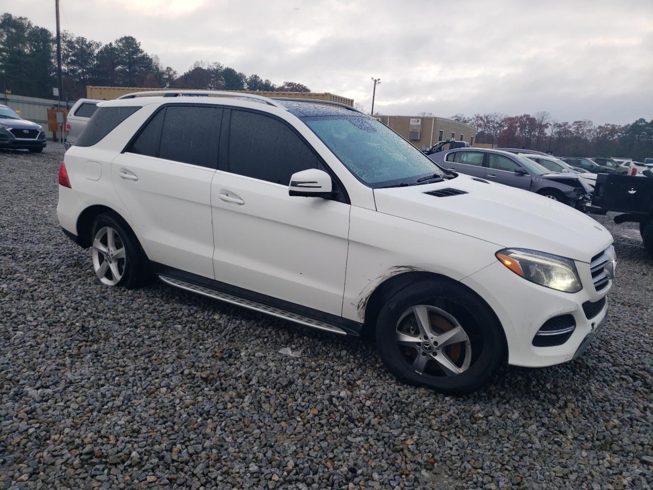 2019 Mercedes-Benz GLE VIN 4JGDA5GBXKB214435 Copart auction photo, rear end / undercarriage damage thumbnail 4