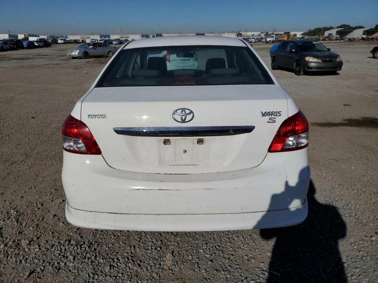 2008 Toyota Yaris VIN JTDBT923681284560 Copart auction photo, front end / rear end damage thumbnail 6