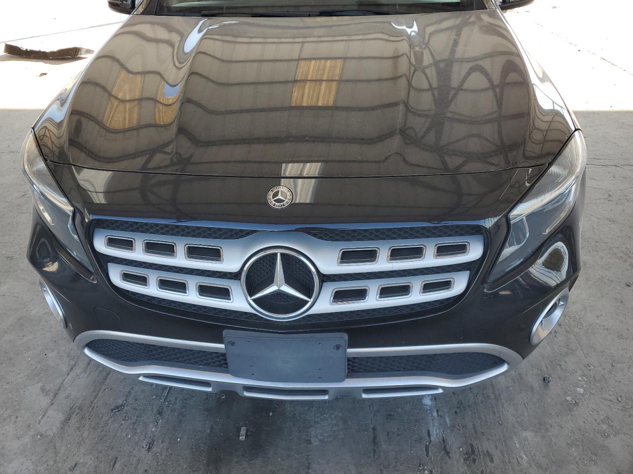 2019 Mercedes-Benz GLA-klasse VIN WDCTG4EB7KJ550684 Copart auction photo, normal wear damage thumbnail 12