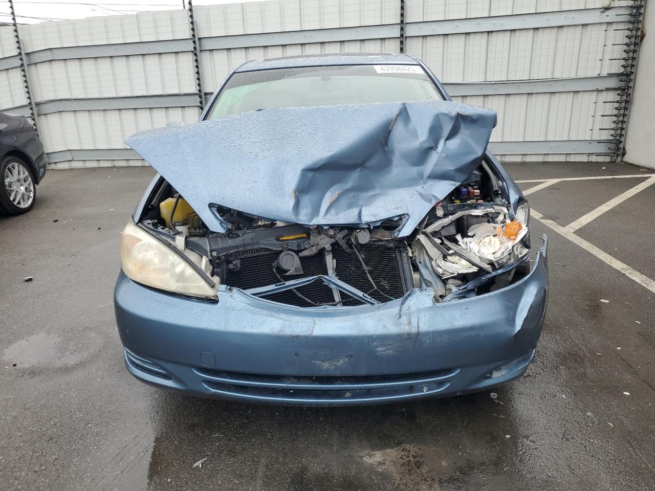2002 Toyota Camry VIN JTDBE30K020055905 Copart auction photo, front end damage thumbnail 5
